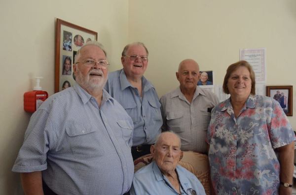 1501708_284453528345823_150298590_n